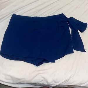 navy boutique skort